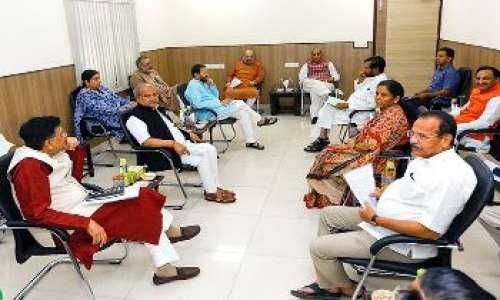 राजनाथ सिंह की अध्‍यक्षता में मंत्री समूह की बैठक